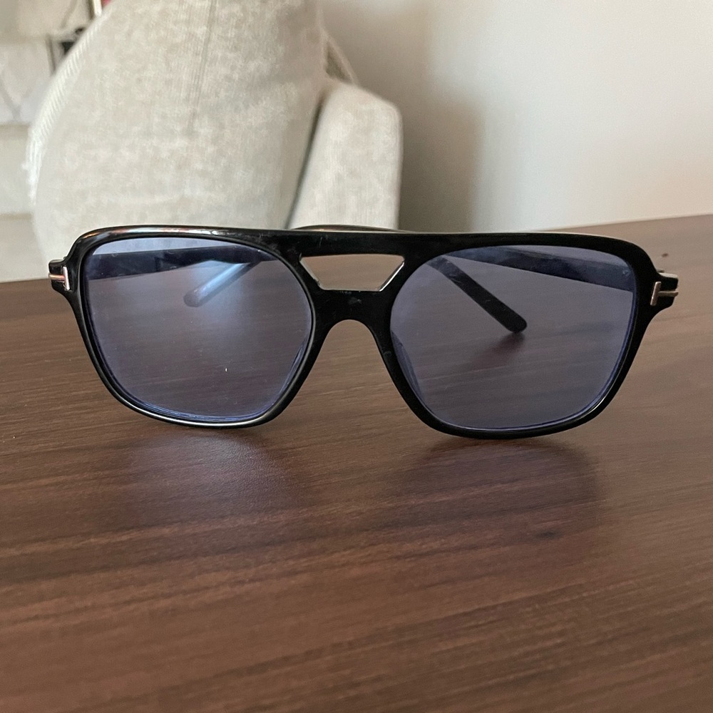 Retro blue sunglasses